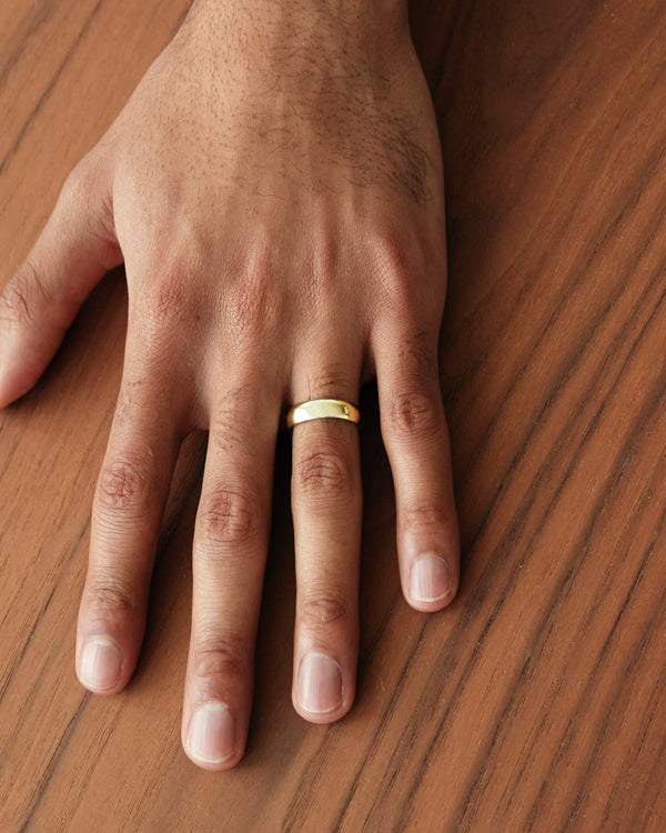 Wedding Band - Gold Curve Band 6mm - Westhill